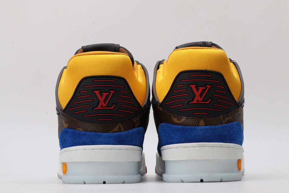 L*V SNEAKER